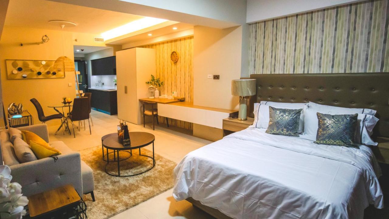 Aeon Suites Staycation Managed By Aria Hotel Davao City Extérieur photo