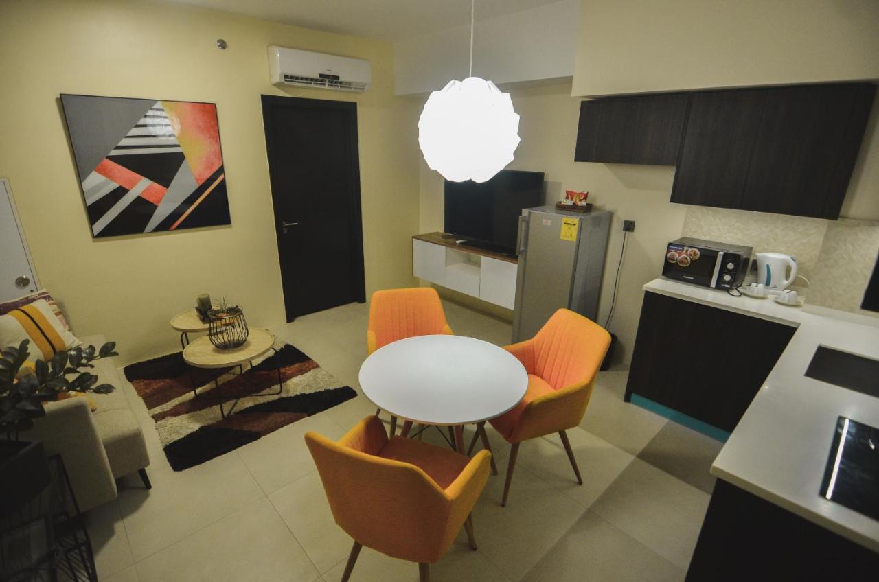 Aeon Suites Staycation Managed By Aria Hotel Davao City Extérieur photo