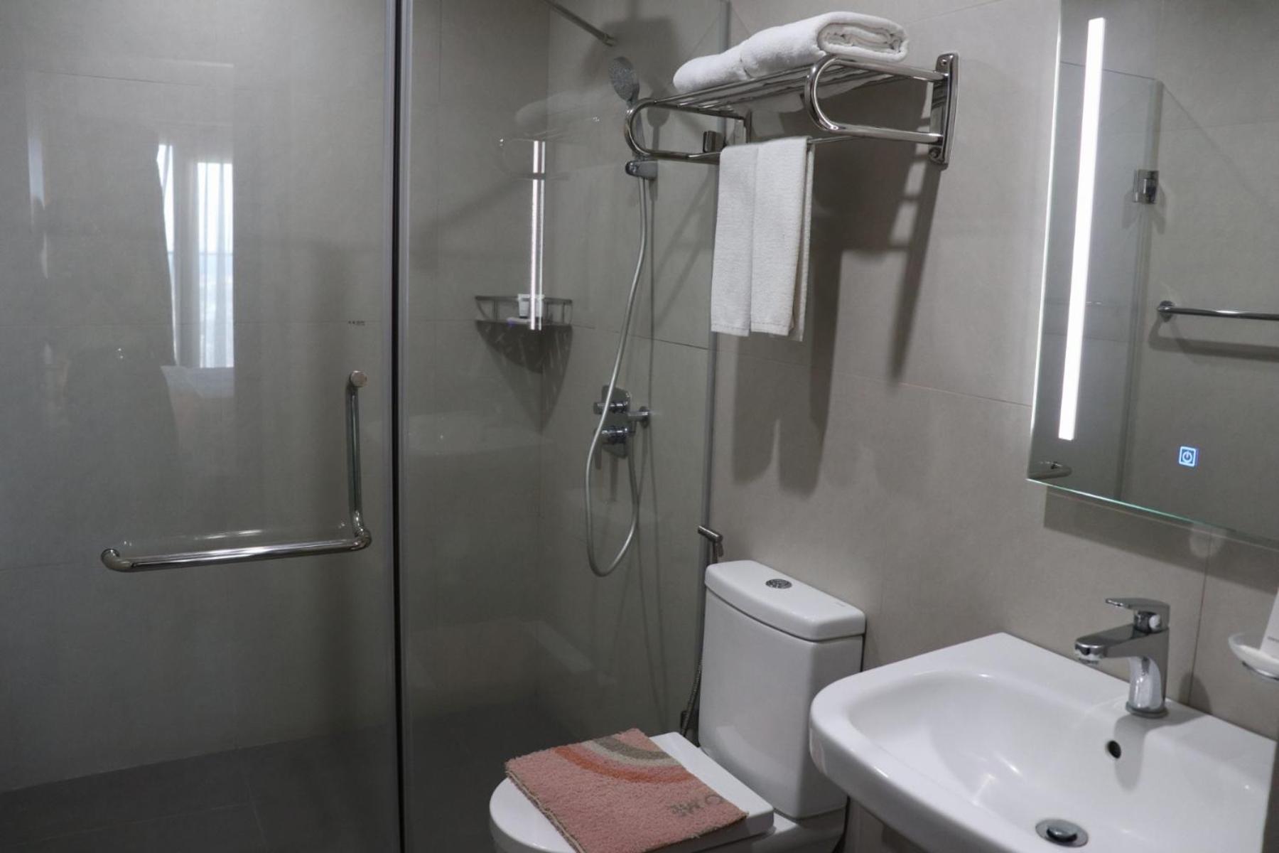 Aeon Suites Staycation Managed By Aria Hotel Davao City Extérieur photo